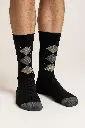 Socks a rayas sobre fondo blanco.webp
